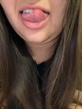 Snapshot of Jane_BBW chatting on November 2025 06:26:02 AM Jane BBW online show from November 2025 06:26:02 AM