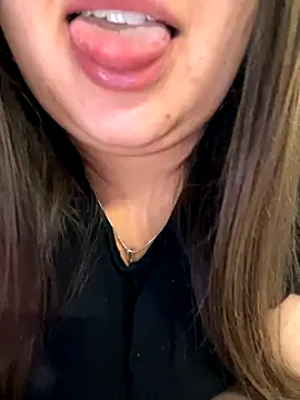 Snapshot of Jane_BBW chatting on November 2025 05:29:01 AM Jane BBW online show from November 2025 05:29:01 AM