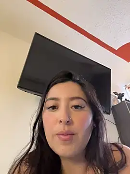 Snapshot of Sofhi_corolinne31 chatting on April 2026 10:44:01 PM Sofhi corolinne31 online show from April 2026 10:44:01 PM