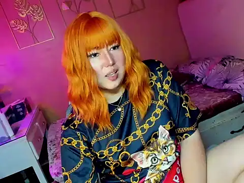 Snapshot of HOTnWILDalice chatting on September 2025 01:38:01 AM HOTnWILDalice online show from September 2025 01:38:01 AM