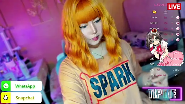 Snapshot of HOTnWILDalice chatting on September 2025 01:18:02 AM HOTnWILDalice online show from September 2025 01:18:02 AM