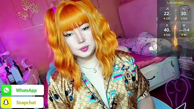 Snapshot of HOTnWILDalice chatting on November 2025 02:13:02 AM HOTnWILDalice online show from November 2025 02:13:02 AM