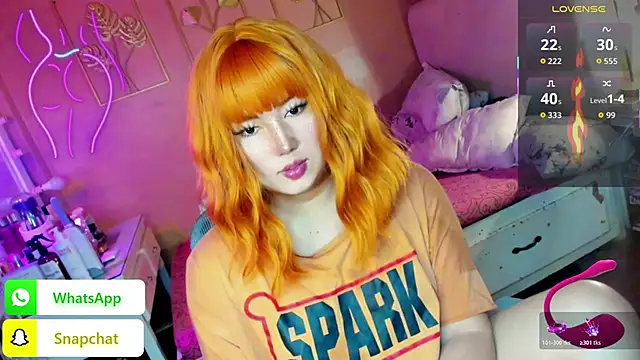 Snapshot of HOTnWILDalice chatting on November 2025 09:21:01 AM HOTnWILDalice online show from November 2025 09:21:01 AM