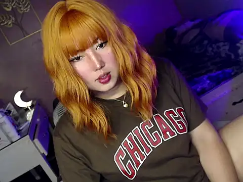 Snapshot of HOTnWILDalice chatting on November 2025 04:15:01 AM HOTnWILDalice online show from November 2025 04:15:01 AM