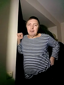 Snapshot of Pokaz2020 chatting on December 2024 02:33:01 PM Pokaz2020 online show from December 2024 02:33:01 PM