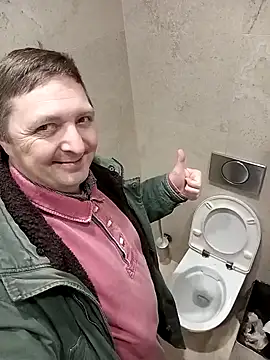 Snapshot of Pokaz2020 chatting on February 2025 04:08:01 PM Pokaz2020 online show from February 2025 04:08:01 PM