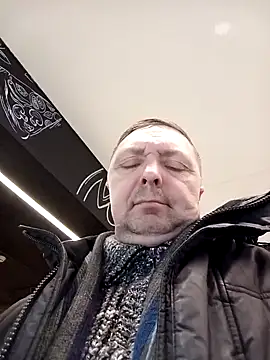 Snapshot of Pokaz2020 chatting on February 2025 06:21:01 PM Pokaz2020 online show from February 2025 06:21:01 PM