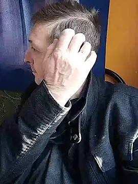 Snapshot of Pokaz2020 chatting on March 2025 07:45:01 AM Pokaz2020 online show from March 2025 07:45:01 AM