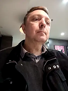 Snapshot of Pokaz2020 chatting on March 2025 05:28:02 PM Pokaz2020 online show from March 2025 05:28:02 PM