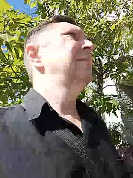 Snapshot of Pokaz2020 chatting on September 2025 09:42:02 AM Pokaz2020 online show from September 2025 09:42:02 AM