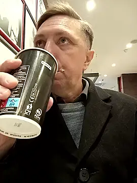 Snapshot of Pokaz2020 chatting on October 2025 02:12:02 PM Pokaz2020 online show from October 2025 02:12:02 PM