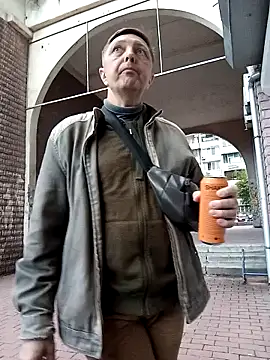 Snapshot of Pokaz2020 chatting on October 2025 02:37:01 PM Pokaz2020 online show from October 2025 02:37:01 PM