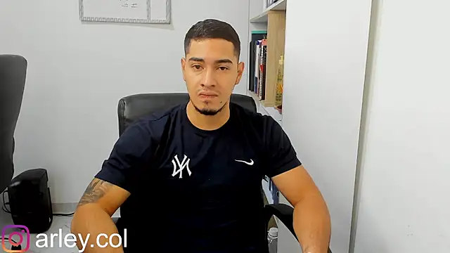 Dimitri Colleman online show from February 2025 06:43:01 AM