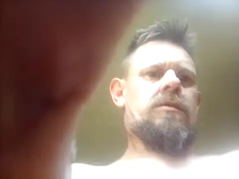 Snapshot of Skody31 chatting on December 2024 01:00:01 PM Skody31 online show from December 2024 01:00:01 PM