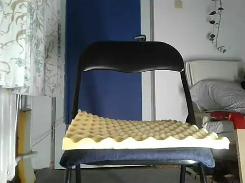 Snapshot of storm76kp chatting on November 2025 10:21:02 PM storm76kp online show from November 2025 10:21:02 PM