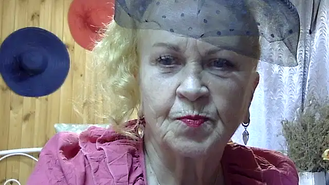 Emma52610 online show from October 2025 11:22:02 AM