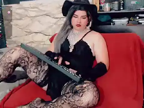 camyl93 online show from January 2025 03:36:02 PM