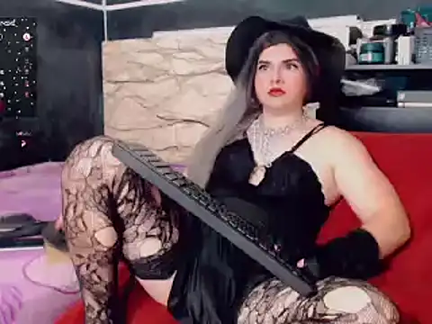 camyl93 online show from February 2025 02:28:02 AM