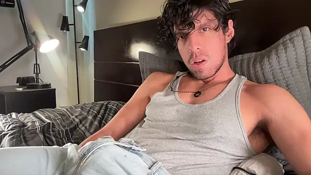 beranco19 online show from February 2026 10:33:01 PM