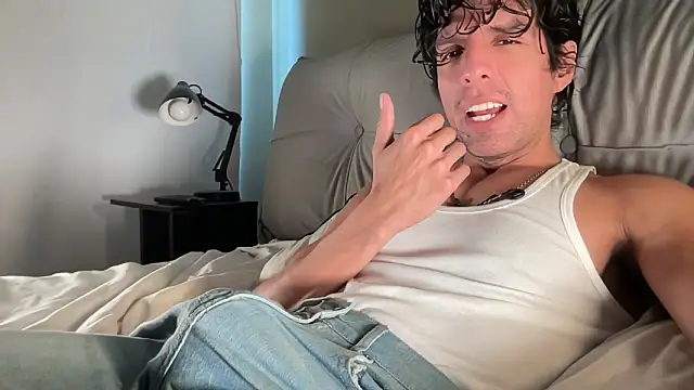 beranco19 online show from April 2026 05:36:01 PM