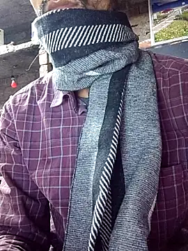 Snapshot of ThethunderPo chatting on February 2025 01:44:02 AM ThethunderPo online show from February 2025 01:44:02 AM