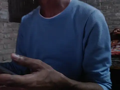 Snapshot of ThethunderPo chatting on October 2025 03:33:02 PM ThethunderPo online show from October 2025 03:33:02 PM