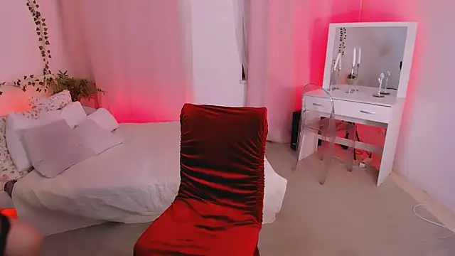 Snapshot of Deca_dance chatting on April 2026 12:29:02 PM Deca dance online show from April 2026 12:29:02 PM