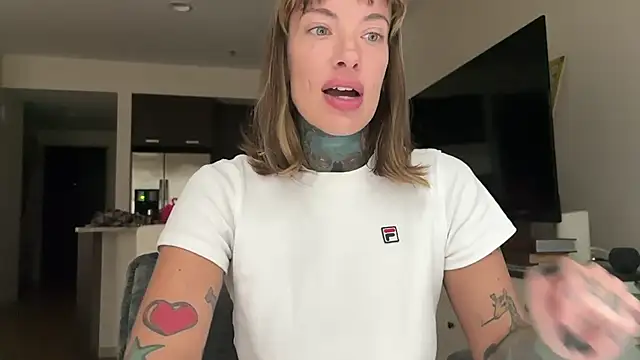 airgeadx online show from November 2025 03:01:02 PM