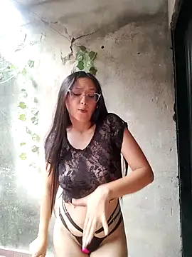 Snapshot of Camilatinass_ chatting on April 2026 12:20:01 PM Camilatinass online show from April 2026 12:20:01 PM