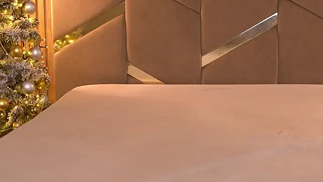 juice-pussy online show from December 2024 05:03:01 PM