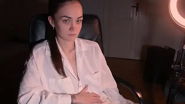 EvelynGG online show from January 2025 11:08:02 AM