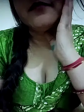 Snapshot of naughtymadam chatting on March 2026 04:43:01 PM naughtymadam online show from March 2026 04:43:01 PM