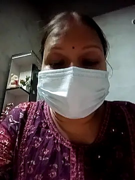 Snapshot of naughtymadam chatting on April 2026 04:10:02 PM naughtymadam online show from April 2026 04:10:02 PM