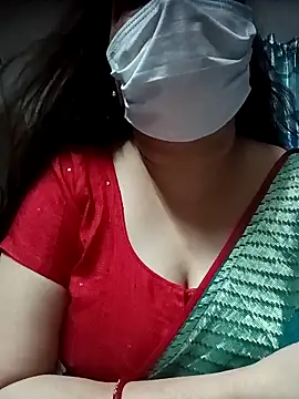 Snapshot of naughtymadam chatting on April 2026 05:32:01 AM naughtymadam online show from April 2026 05:32:01 AM