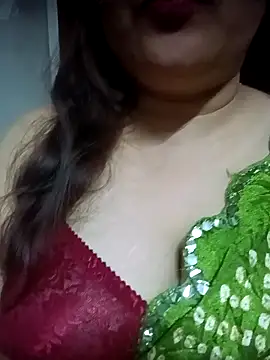 Snapshot of naughtymadam chatting on April 2026 05:58:02 AM naughtymadam online show from April 2026 05:58:02 AM