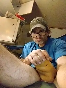 ROBERT0516 online show from October 2025 04:53:02 AM