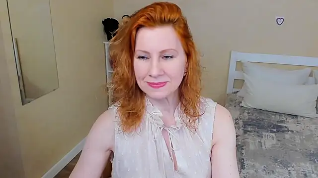 Snapshot of FoxySophia chatting on March 2026 12:22:01 PM FoxySophia online show from March 2026 12:22:01 PM