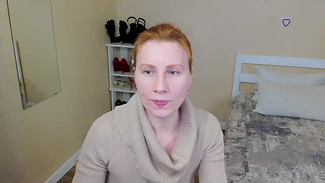 Snapshot of FoxySophia chatting on March 2026 07:07:02 PM FoxySophia online show from March 2026 07:07:02 PM