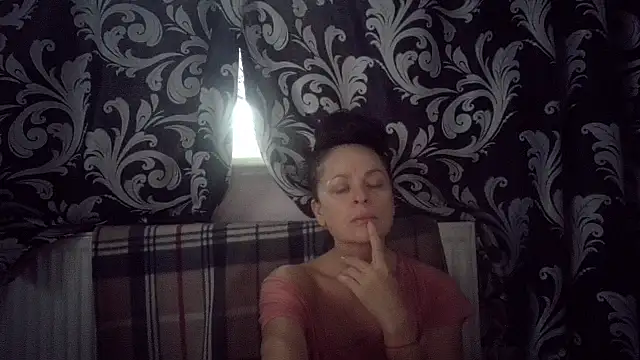 LindaStarS online show from November 2025 06:05:02 AM