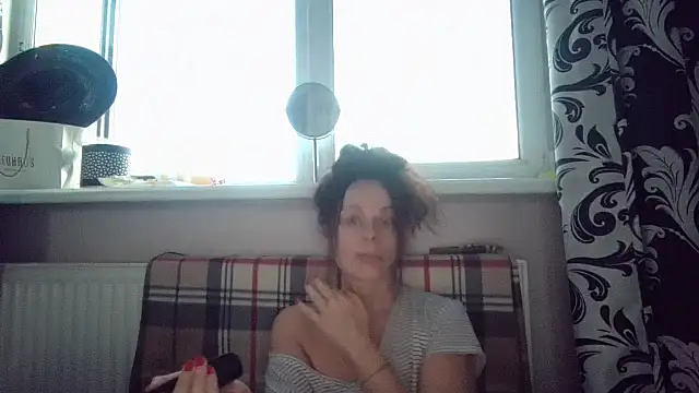 LindaStarS online show from May 2026 05:31:01 PM