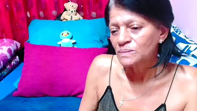 SLUTTYROXY online show from October 2025 06:35:02 AM