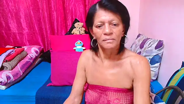 SLUTTYROXY online show from December 2025 09:14:01 AM