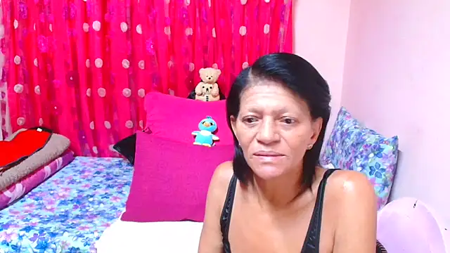 SLUTTYROXY online show from March 2026 04:39:01 AM