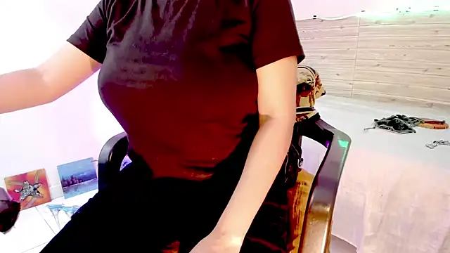 Snapshot of lilahSweet chatting on March 2025 02:54:01 PM lilahSweet online show from March 2025 02:54:01 PM