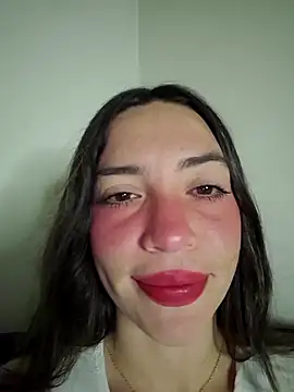 Snapshot of loveuu-bae chatting on March 2026 03:06:02 AM loveuu-bae online show from March 2026 03:06:02 AM