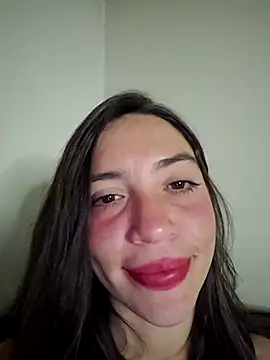 Snapshot of loveuu-bae chatting on April 2026 06:19:01 AM loveuu-bae online show from April 2026 06:19:01 AM