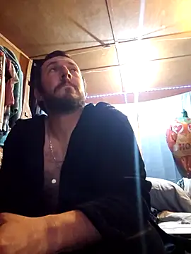 Snapshot of UncutHammer69 chatting on February 2026 03:02:01 AM UncutHammer69 online show from February 2026 03:02:01 AM