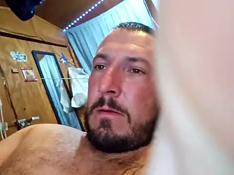 Snapshot of UncutHammer69 chatting on March 2026 08:37:02 PM UncutHammer69 online show from March 2026 08:37:02 PM