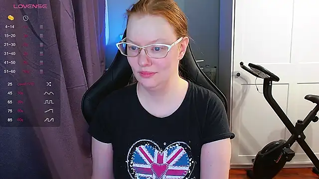 Snapshot of Lady_Inari chatting on March 2026 12:38:01 AM Lady Inari online show from March 2026 12:38:01 AM