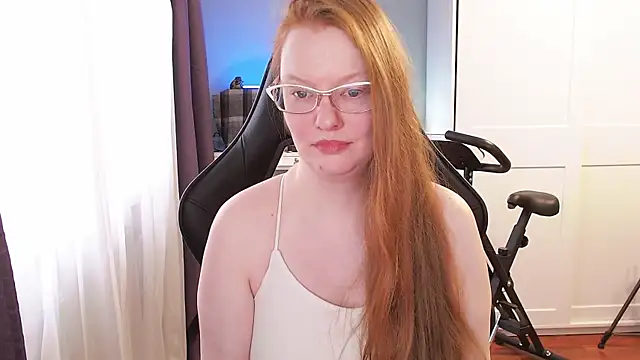 Snapshot of Lady_Inari chatting on April 2026 02:25:01 PM Lady Inari online show from April 2026 02:25:01 PM